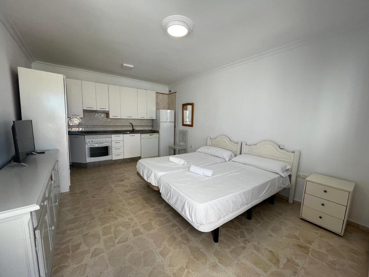 Hostel Conil Conil De La Frontera Eksteriør bilde