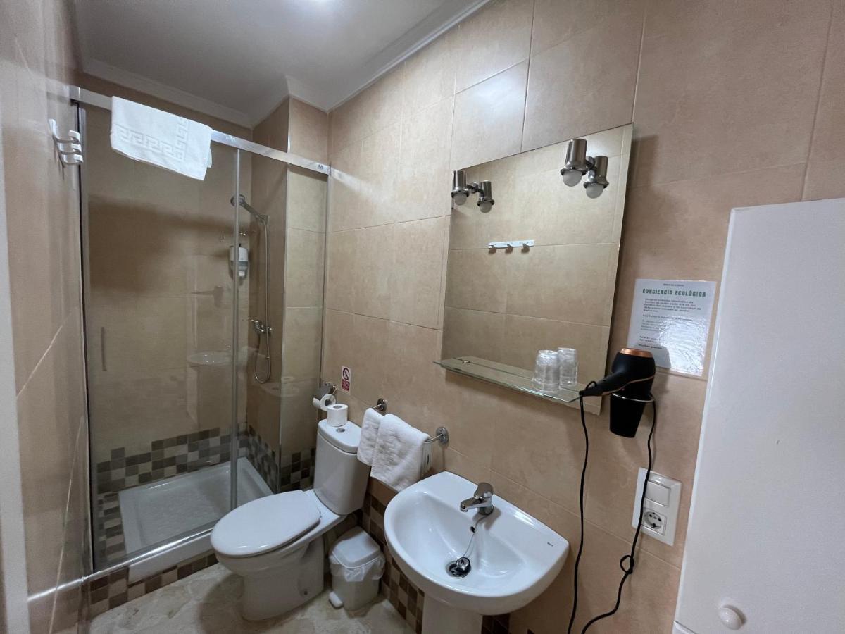 Hostel Conil Conil De La Frontera Eksteriør bilde