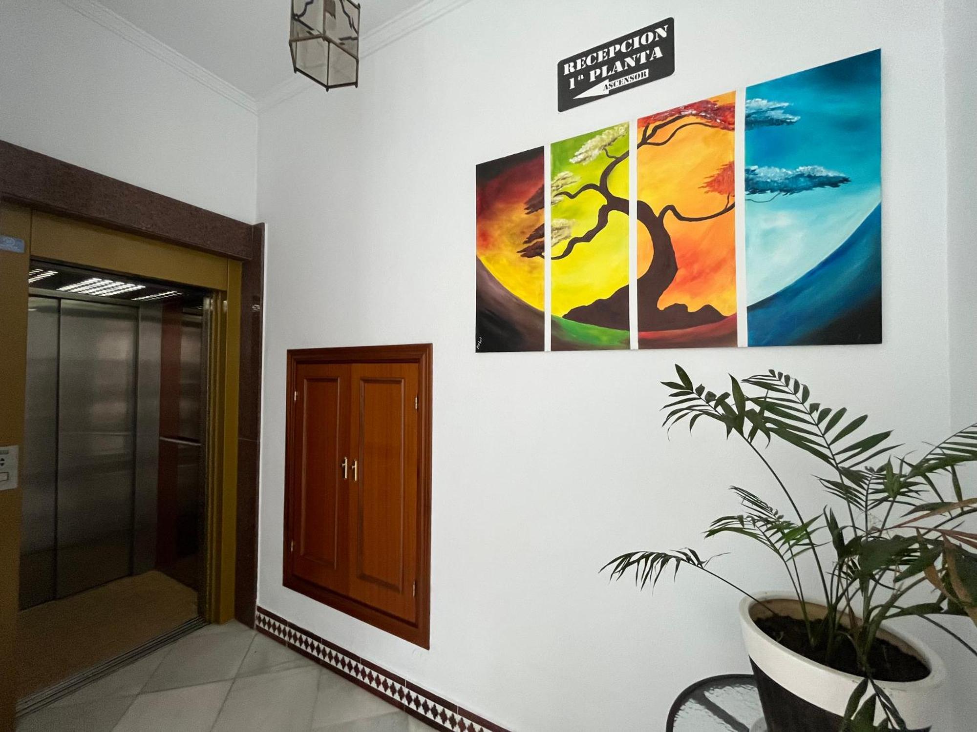 Hostel Conil Conil De La Frontera Eksteriør bilde