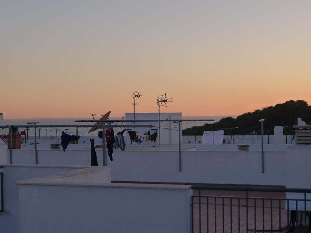 Hostel Conil Conil De La Frontera Eksteriør bilde
